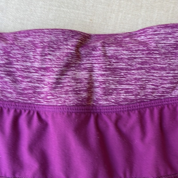 Rare Lululemon Run Weightless Ruffled, Tiered Dewberry Skort - size 6 - Picture 6 of 11